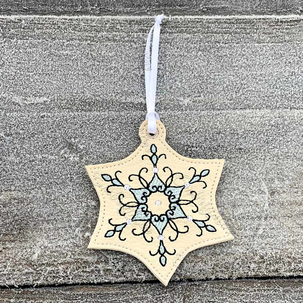 ITH filigree SMALL snowflake 03 embroidery design