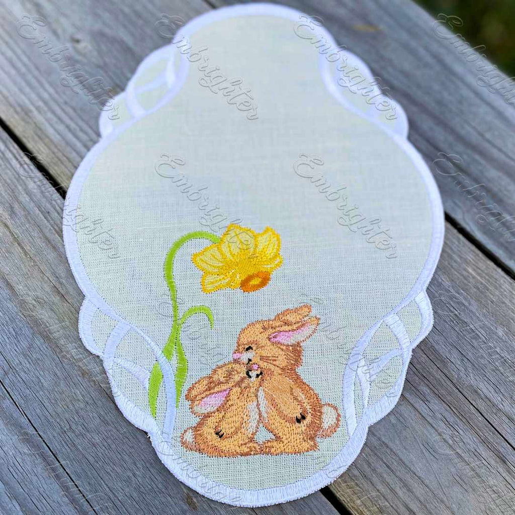 Daffodil with bunnies mini tablecloth ITH embroidery design