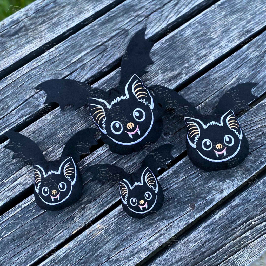 Bat Treat Bag – ITH Embroidery Design Set