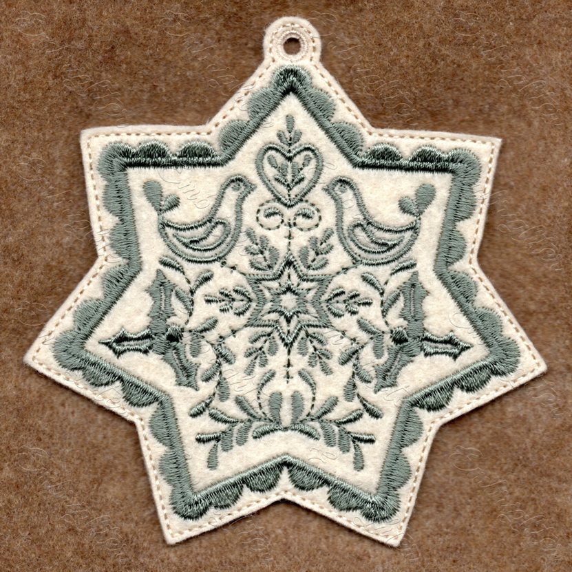 Christmas ornament with birds ITH embroidery design - star-shaped