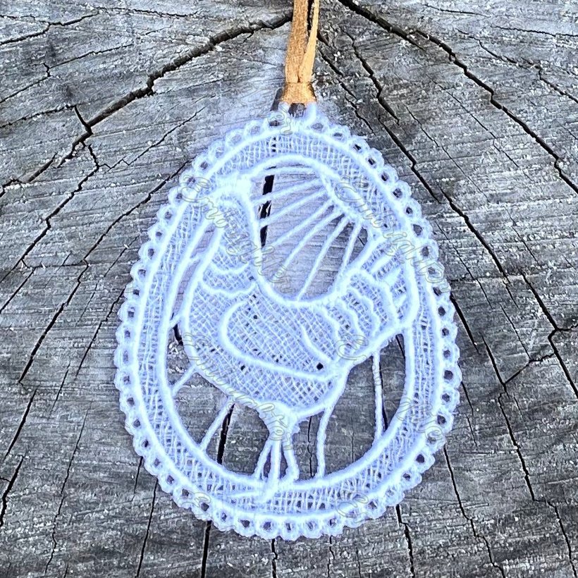 Easter FSL ornament - Hen embroidery design
