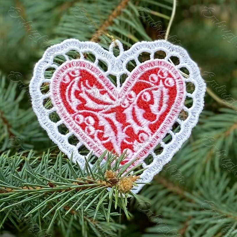 Machine embroidery design. Gourgeous Christmas FSL ornament - heart pattern for christmas time.